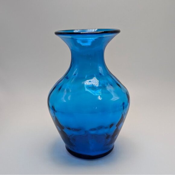 Blenko Handcrafted Cobalt Blue Glass Vase Curved Design Vintage - Picture 1 of 6